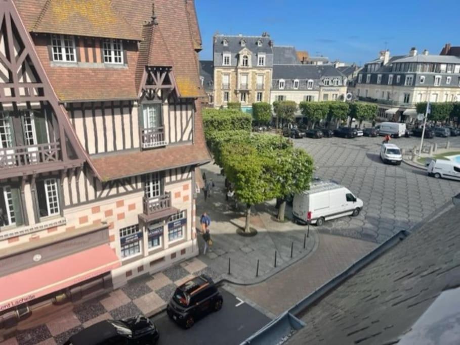 Appartement, Place Morny. Deauville Buitenkant foto