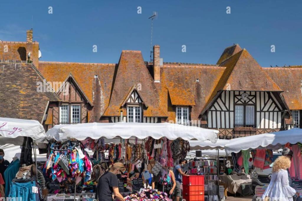 Appartement, Place Morny. Deauville Buitenkant foto